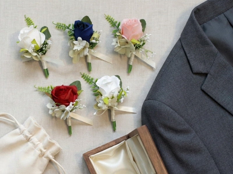 Unipap's - EINE BROSCHE BEREIT SIE ZU BEGLEITEN Bild